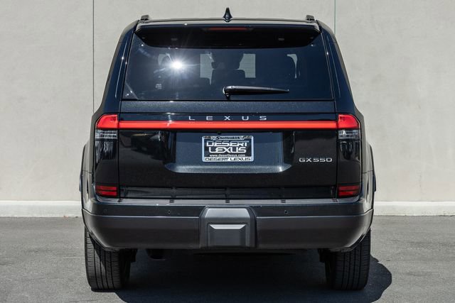 Used 2025 Lexus GX 550 w/ Accessory Package (2T) image 4