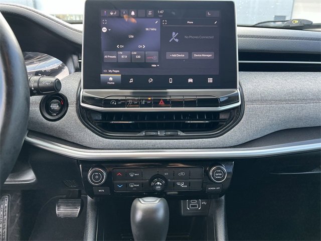 Used 2022 Jeep Compass Latitude w/ Sun and Sound Group image 21