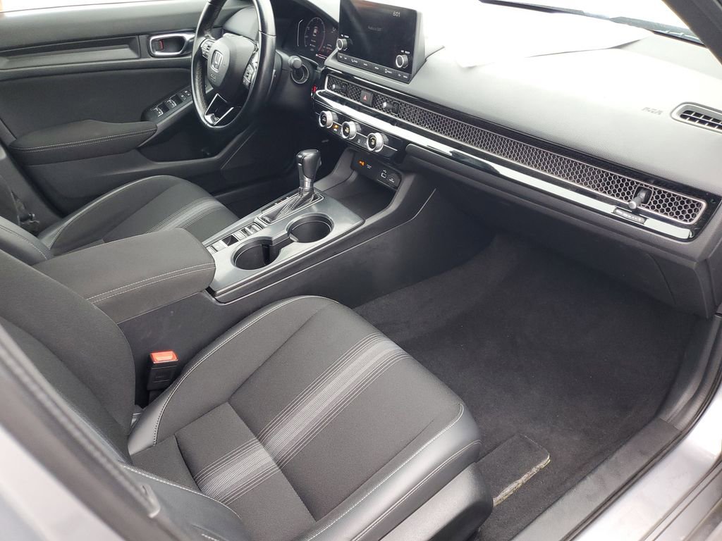 Used 2022 Honda Civic Sport image 32