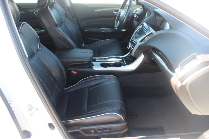 Used 2019 Acura TLX w/ Technology Package FWD image 19
