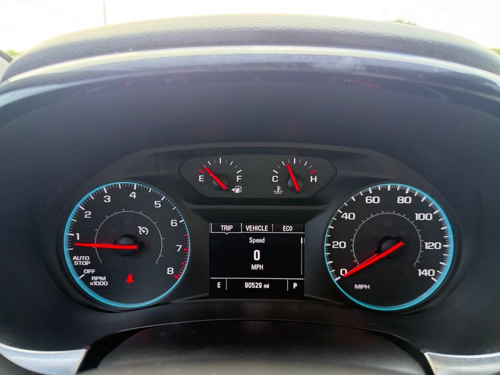 Used 2022 Chevrolet Traverse LS AWD/4WD image 14