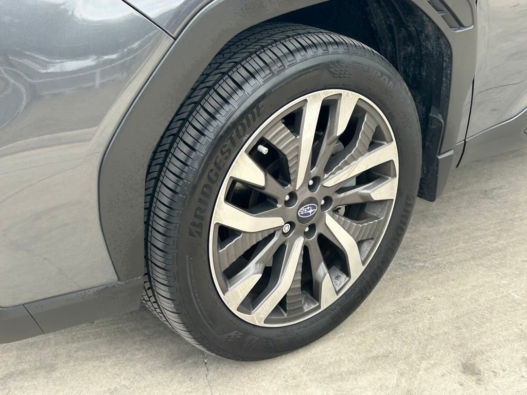 Used 2025 Subaru Forester Touring image 9