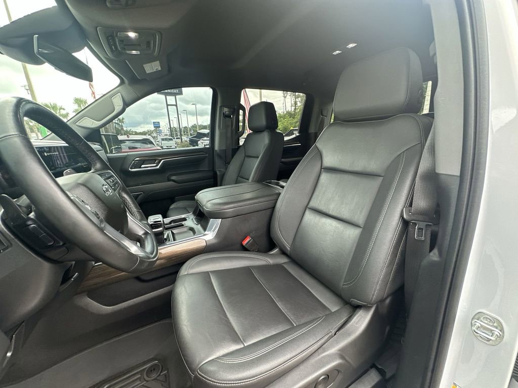 Used 2023 Chevrolet Silverado 1500 LT Trail Boss w/ Convenience Package II AWD/4WD image 21