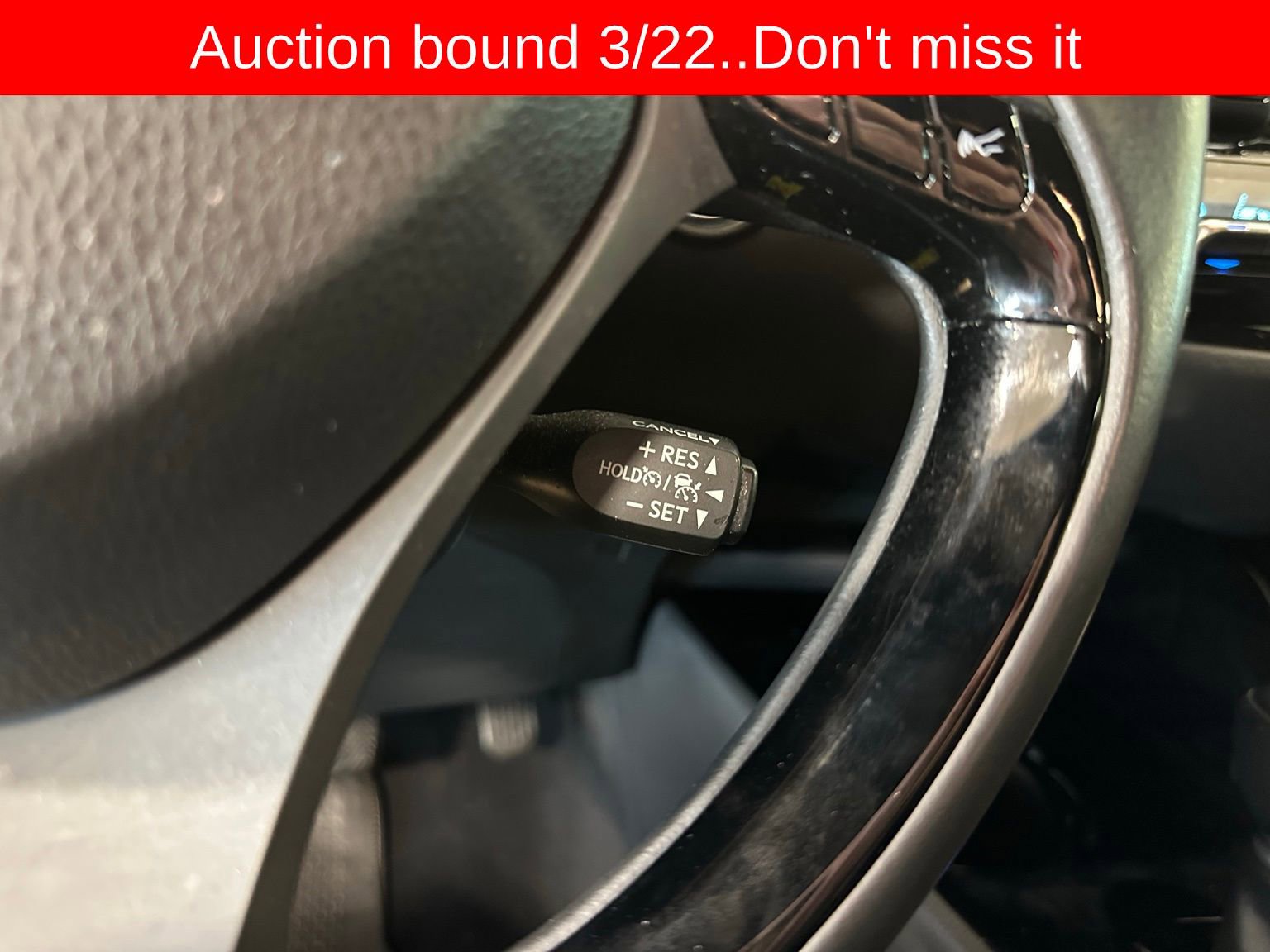 Used 2020 Toyota C-HR XLE image 20