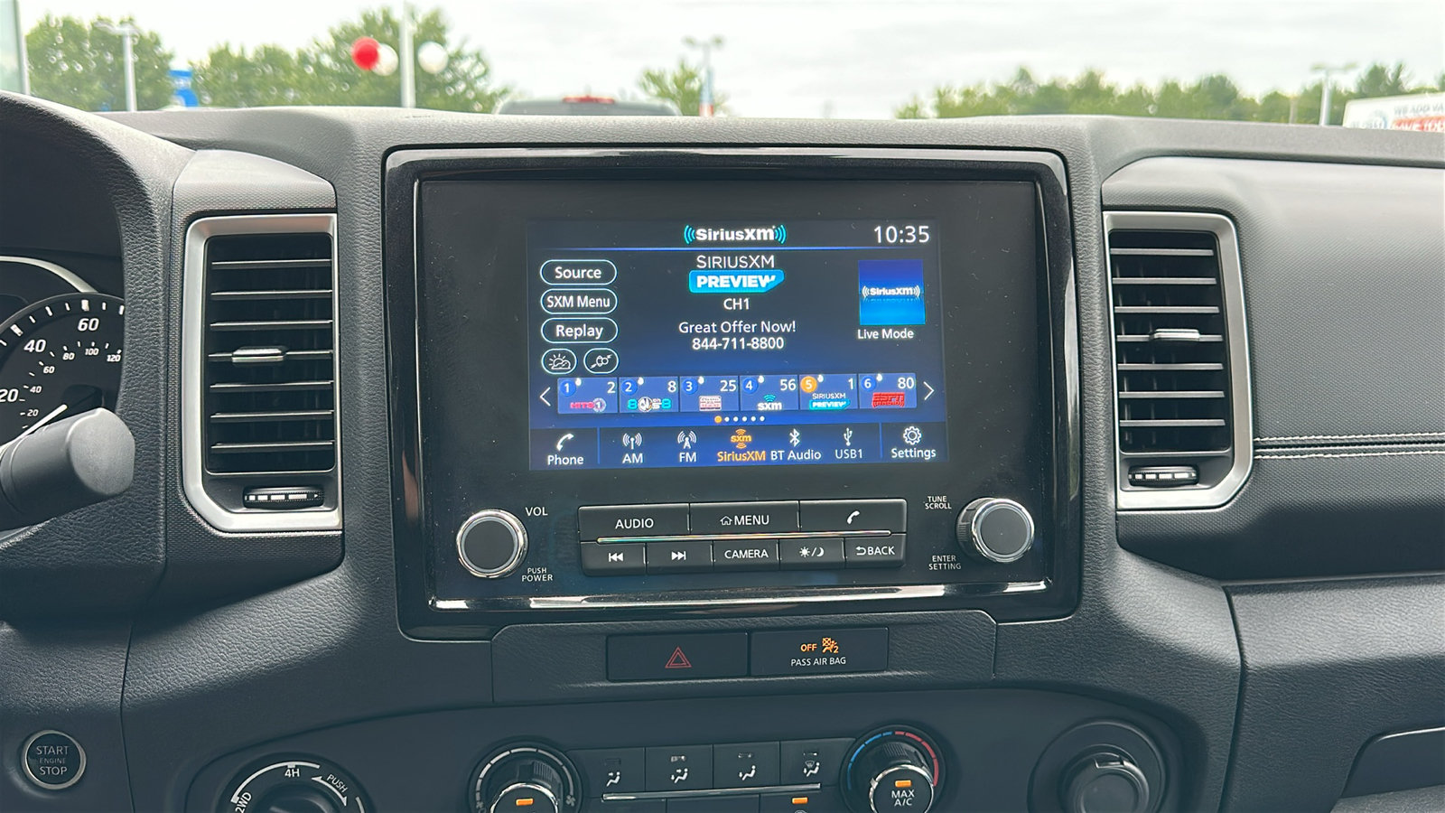 Certified 2023 Nissan Frontier SV w/ Tow Package AWD/4WD image 18