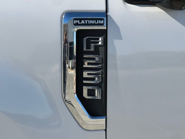 Used 2019 Ford F250 Platinum w/ Platinum Ultimate Package image 14
