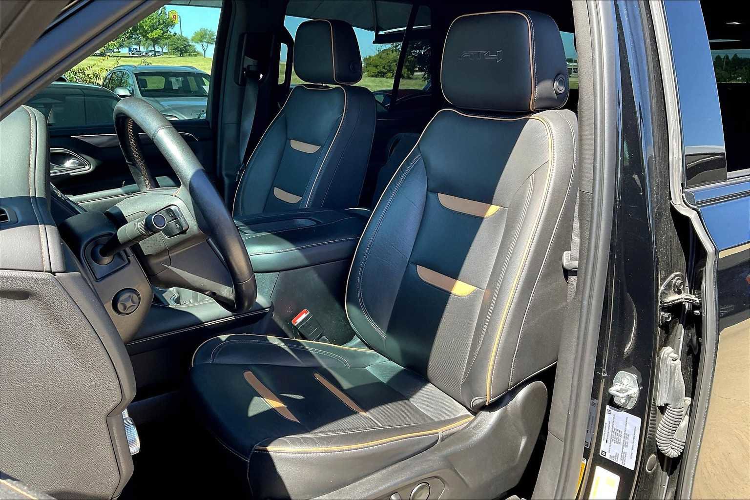 Used 2021 GMC Yukon AT4 image 7
