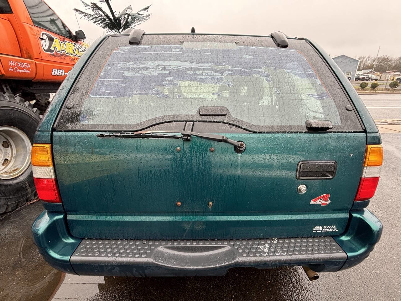 Used 1998 Isuzu Rodeo LS image 5