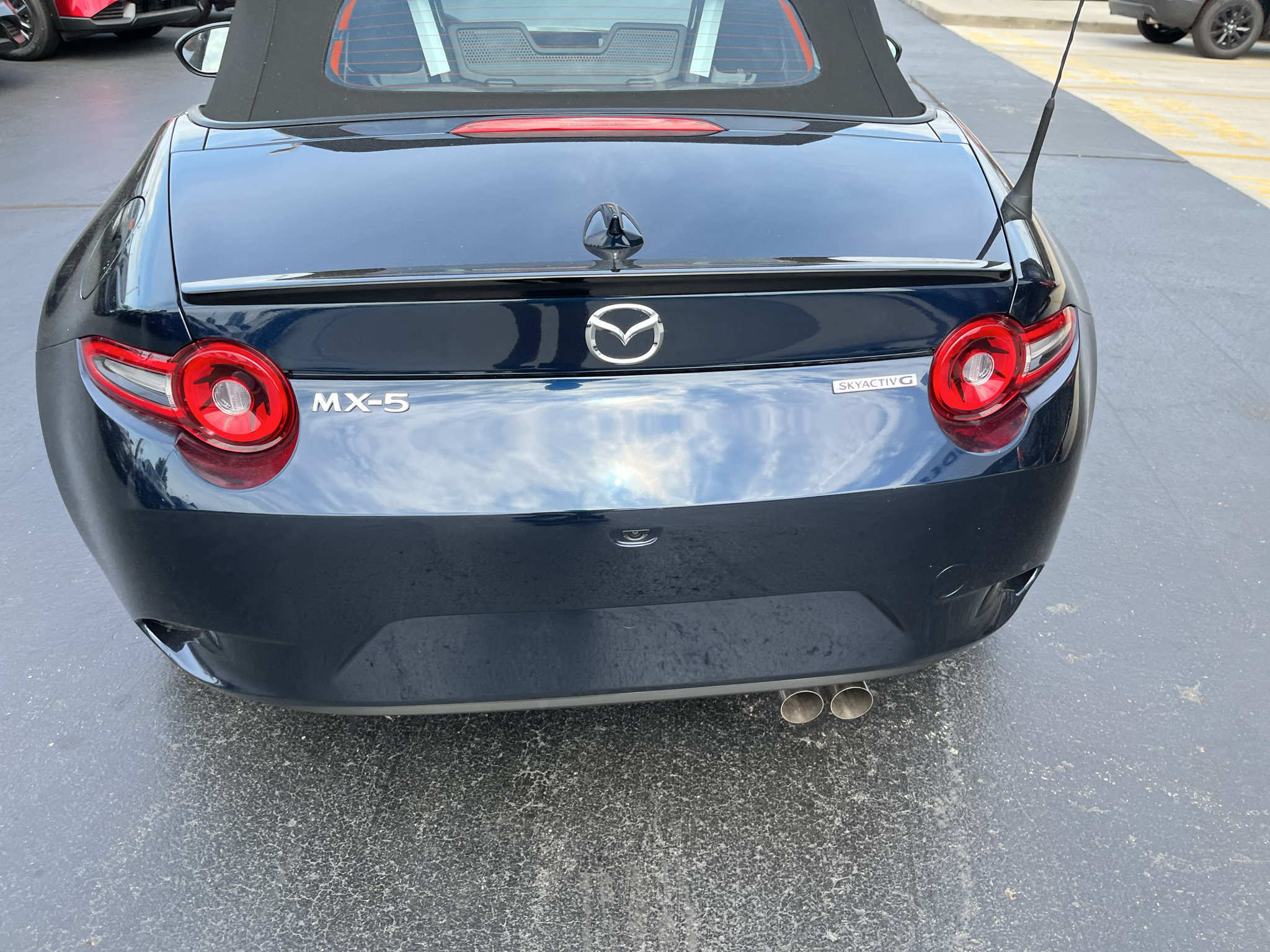 New 2026 MAZDA MX-5 Miata Club w/ Weather Package RWD image 10