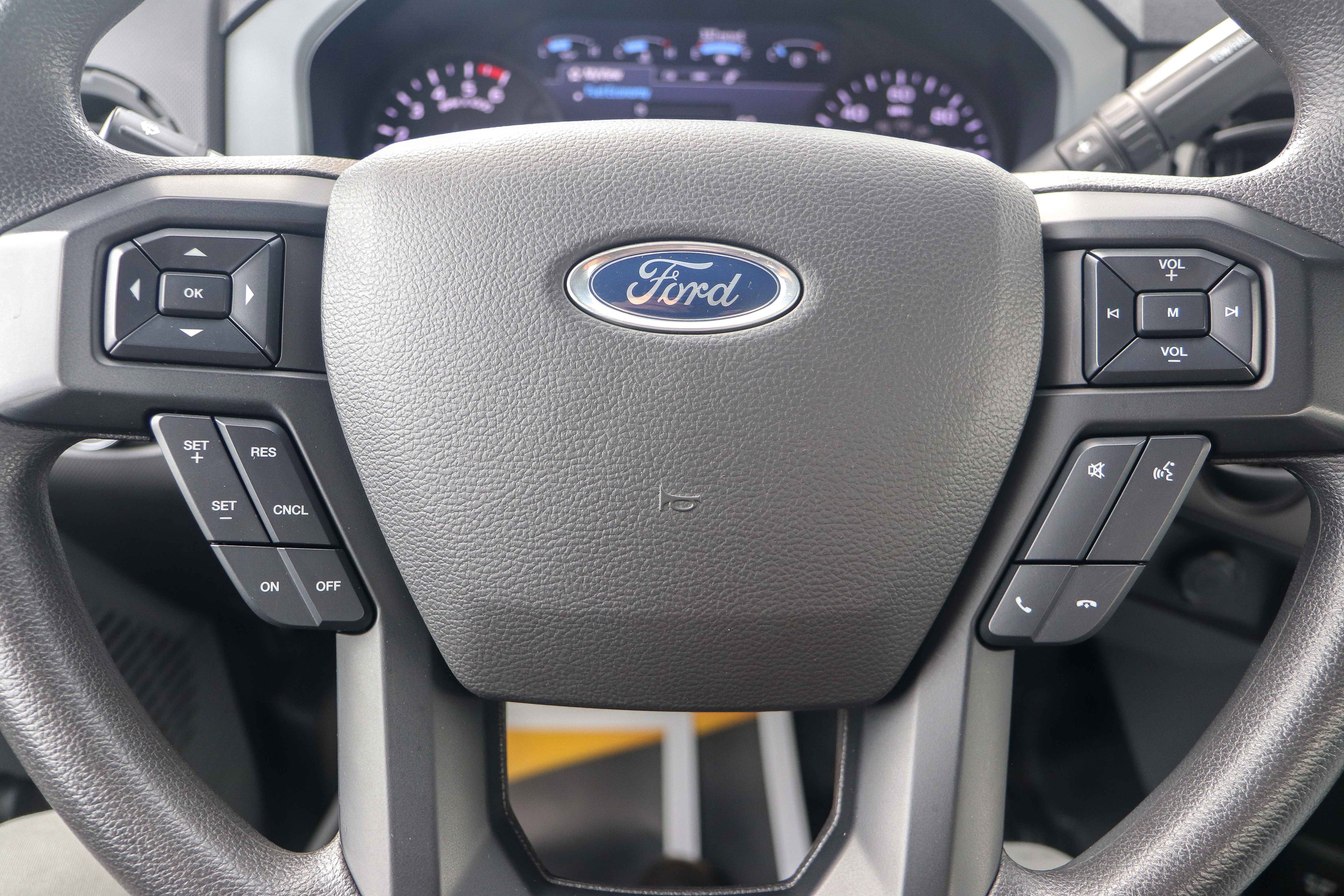 Used 2023 Ford F650 2WD Regular Cab Super Duty image 19