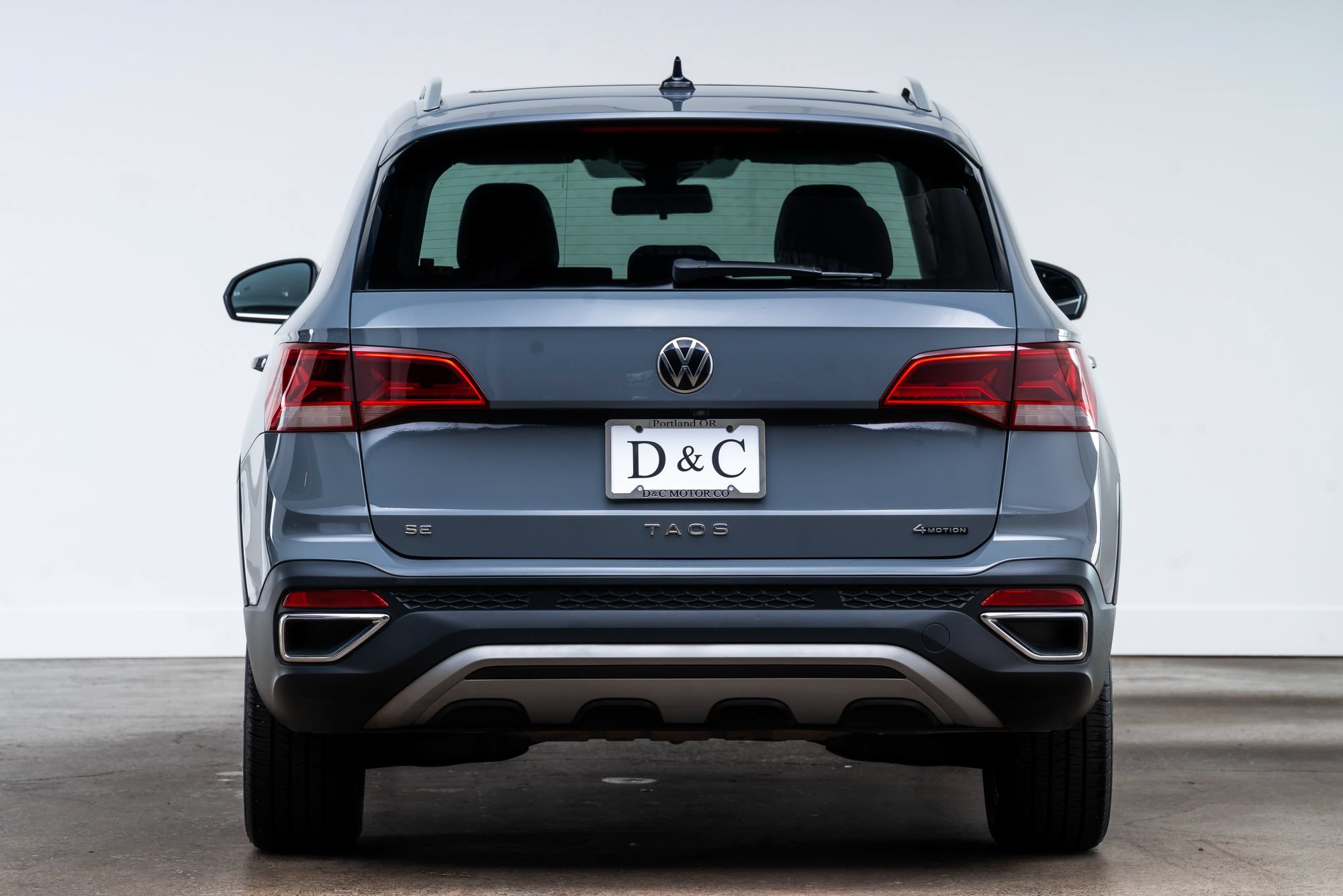 Used 2022 Volkswagen Taos SE w/ Panoramic Sunroof Package AWD/4WD image 5