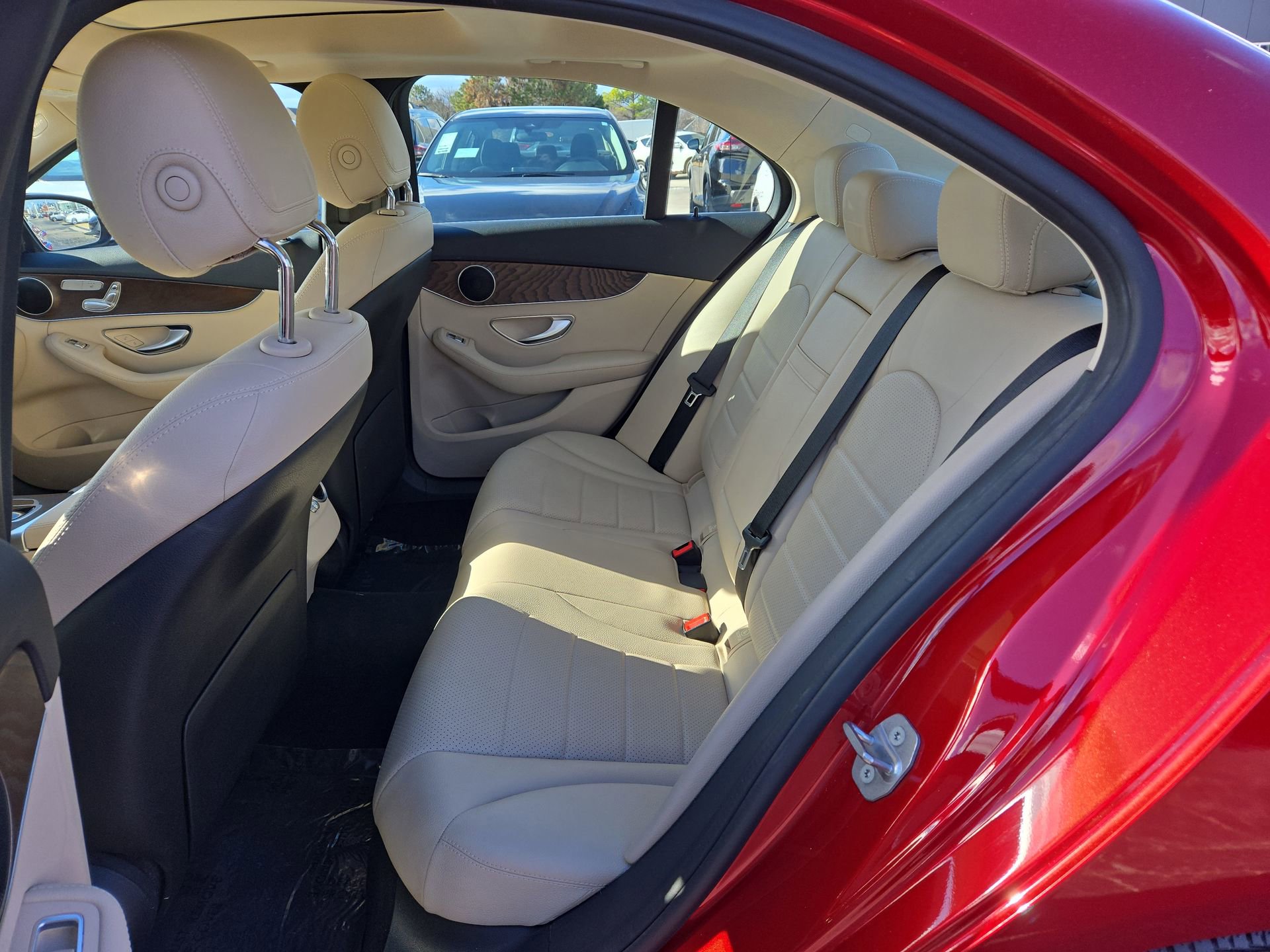 Used 2018 Mercedes-Benz C 300 Sedan image 17