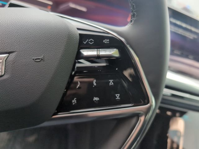 New 2026 Cadillac Escalade IQ Luxury 1 image 18