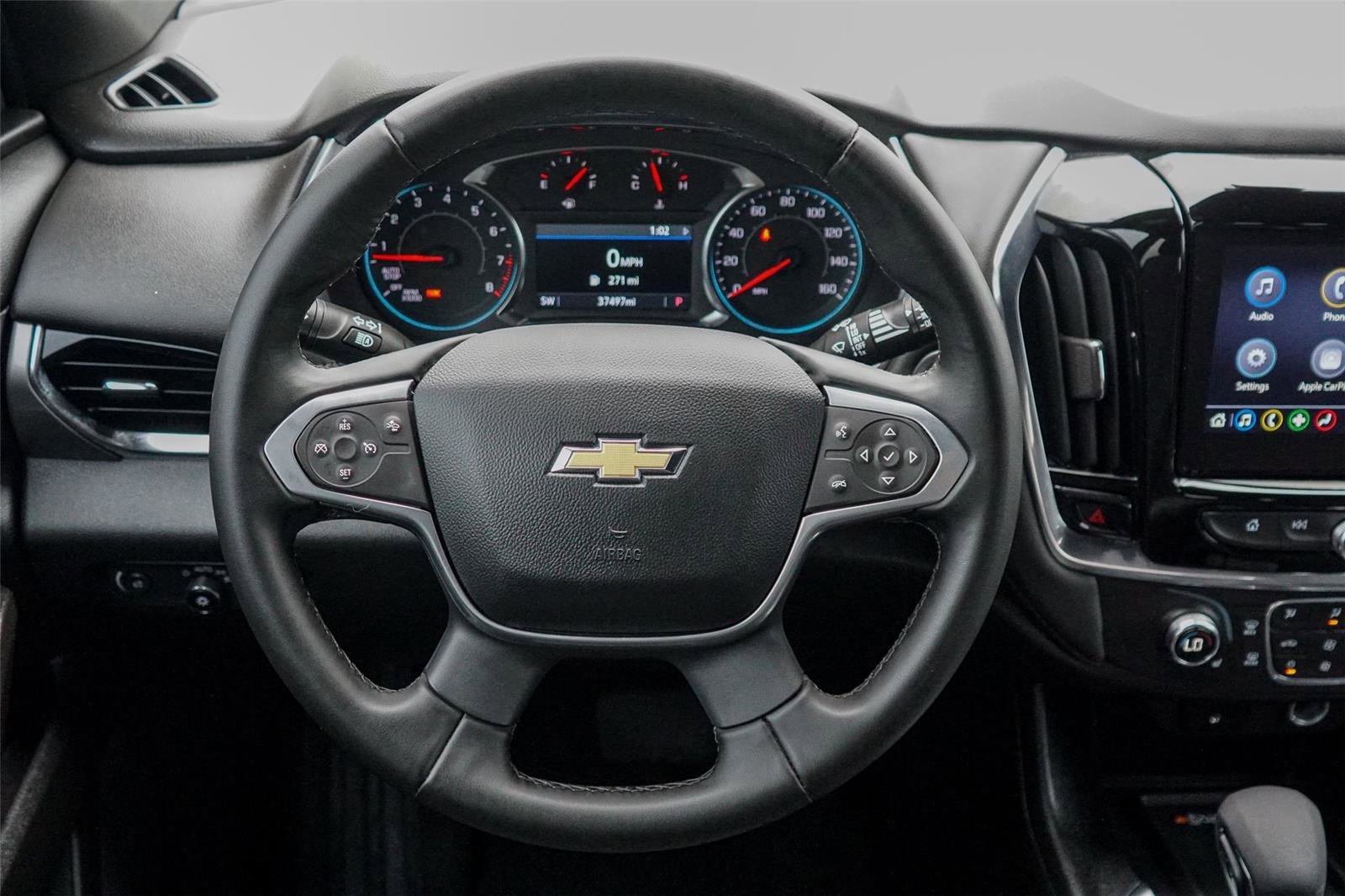 Used 2023 Chevrolet Traverse LT w/ Rear Camera Mirror Package AWD/4WD image 31