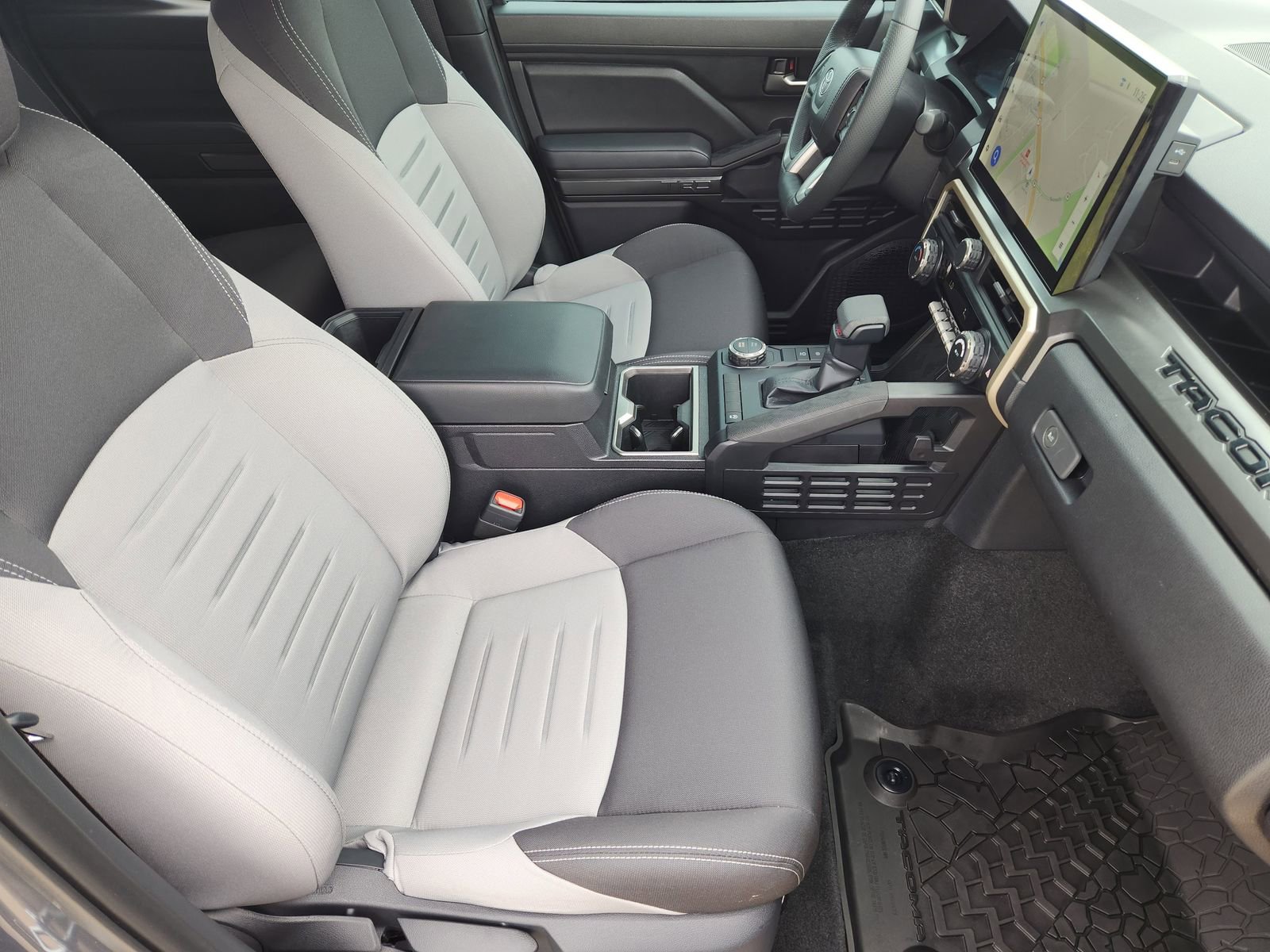 Used 2025 Toyota Tacoma TRD Sport RWD image 17