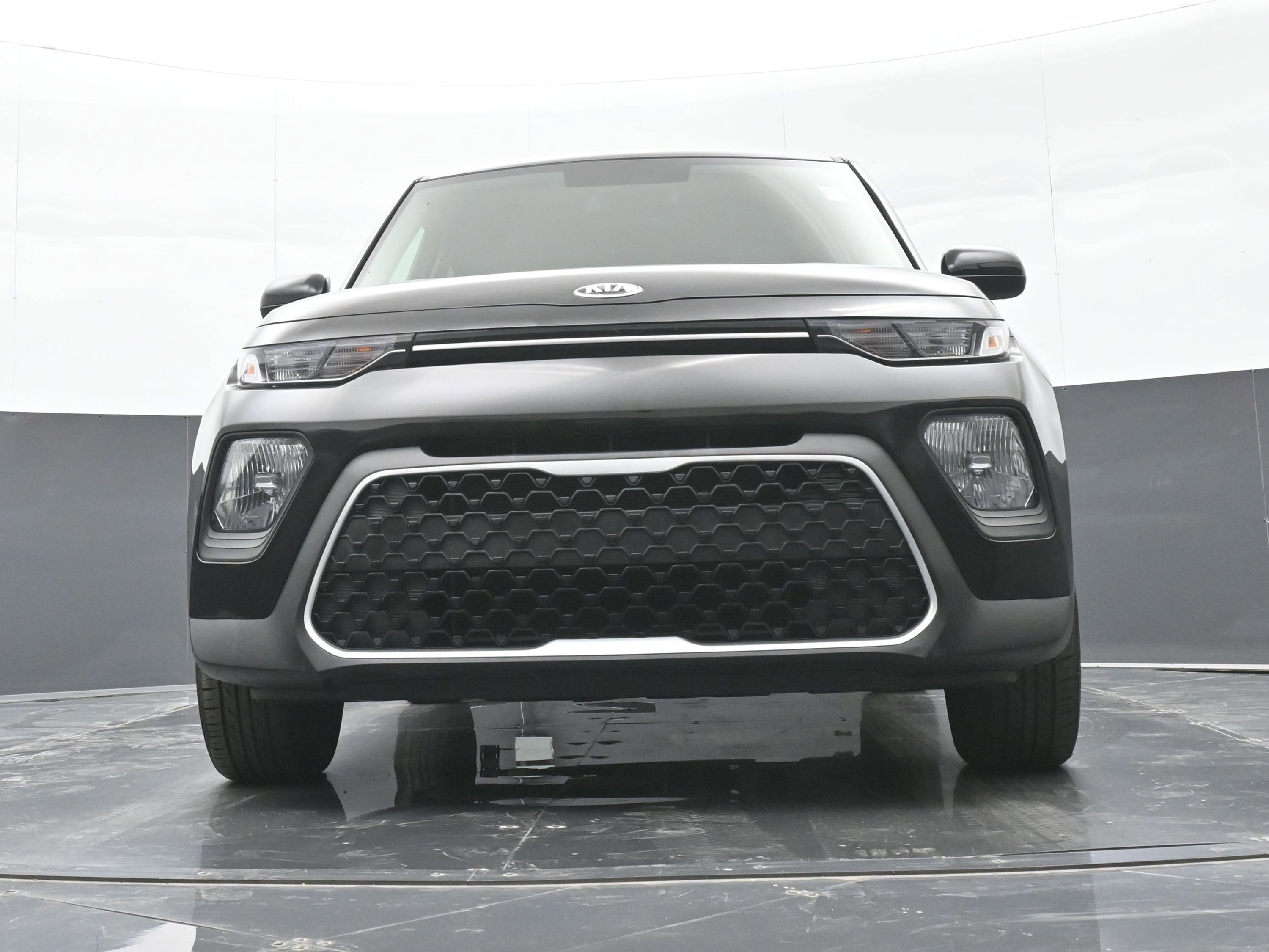 Used 2020 Kia Soul LX FWD image 38