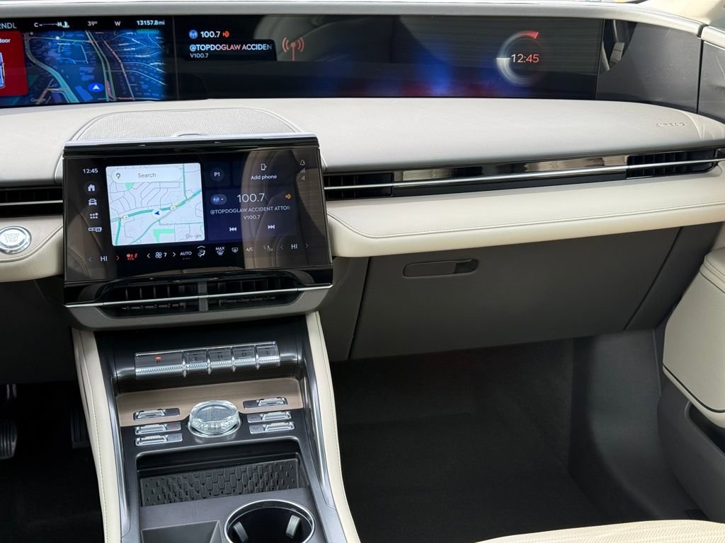 Used 2024 Lincoln Nautilus Reserve w/ Equipment Group 202A image 16