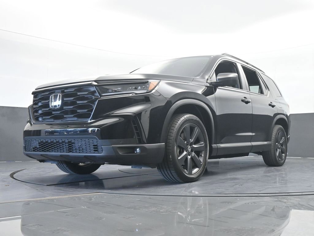 Used 2023 Honda Pilot Sport image 57