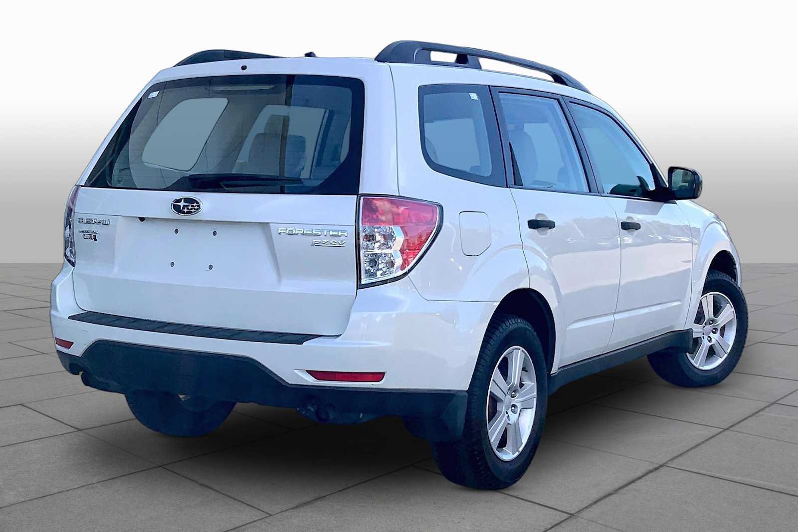 Used 2012 Subaru Forester 2.5X w/ Alloy Wheel Pkg AWD/4WD image 13
