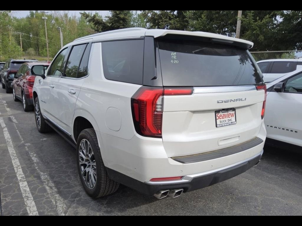 Used 2025 GMC Yukon Denali w/ Denali Reserve Package AWD/4WD image 10