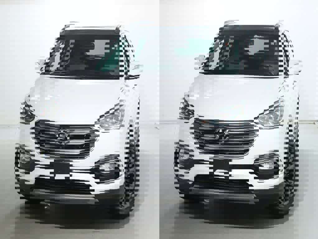 Used 2017 Hyundai Santa Fe Sport w/ Cargo Package image 2