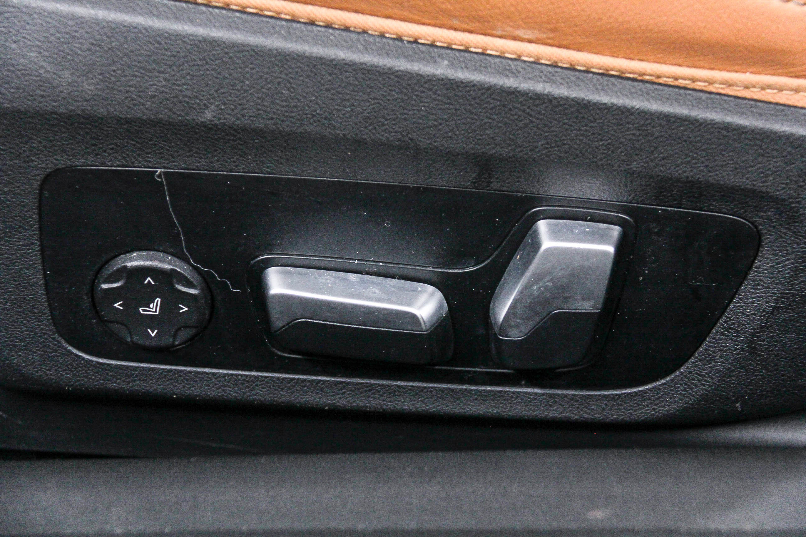 Certified 2023 BMW 430i Convertible w/ Convenience Package image 26