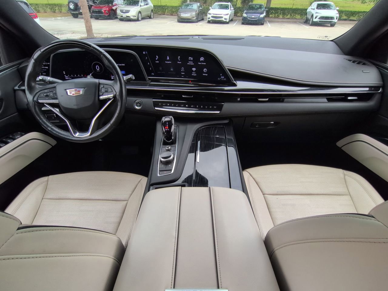 Used 2024 Cadillac Escalade Sport RWD image 22