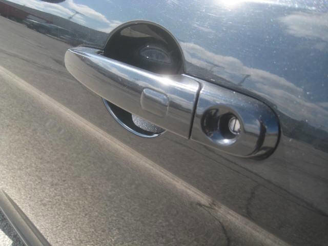 Used 2013 Ford Taurus Limited image 14