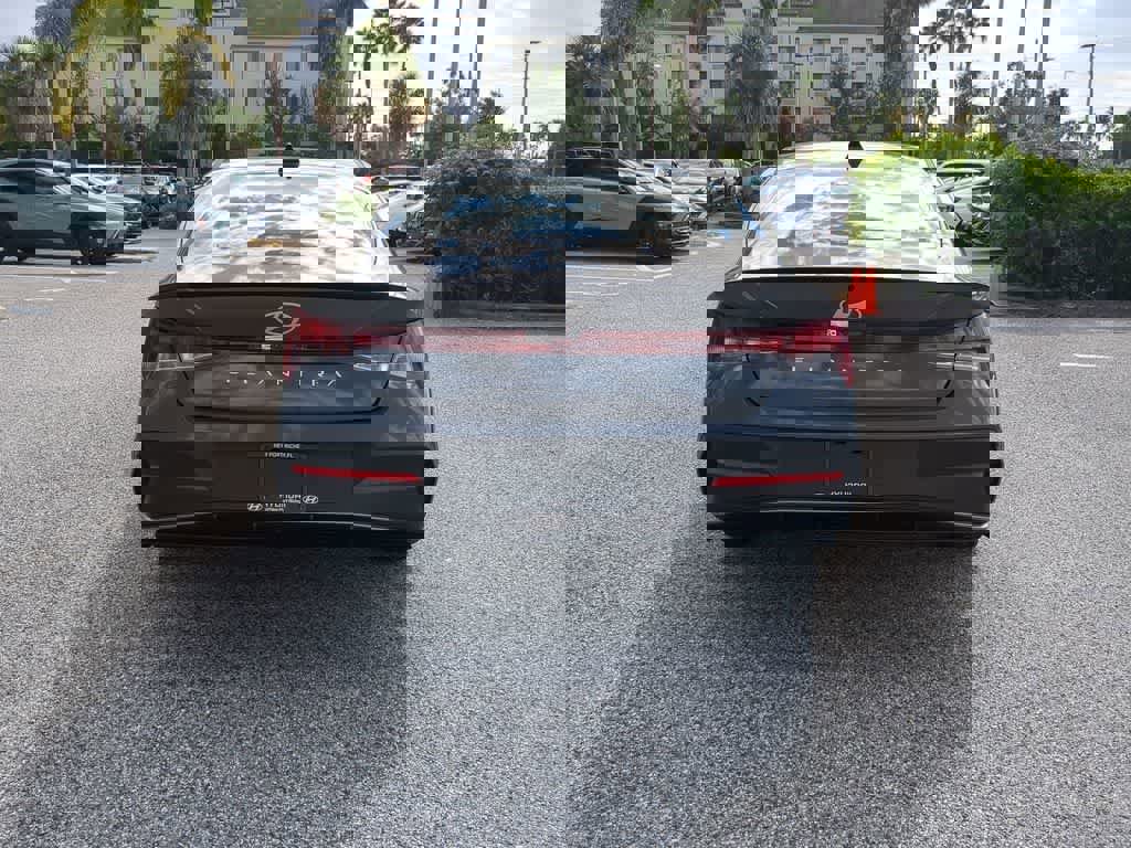 New 2026 Hyundai Elantra SEL Sport Premium image 6