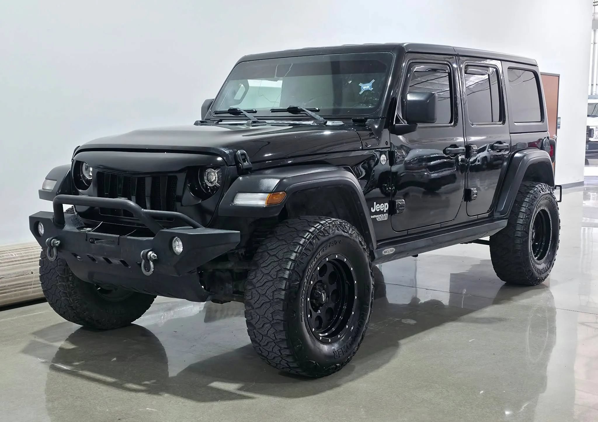Used 2019 Jeep Wrangler Unlimited Sport S AWD/4WD image 7
