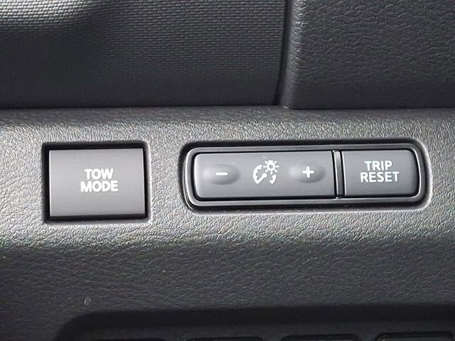 Used 2024 Nissan Frontier PRO-4X w/ Off-Road Protection Package image 24