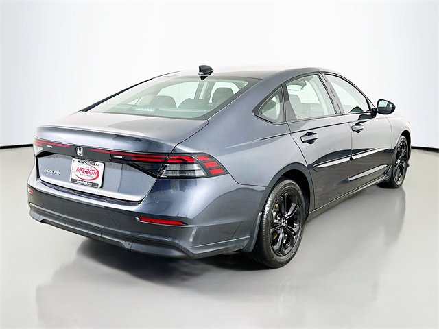 Certified 2025 Honda Accord SE image 17