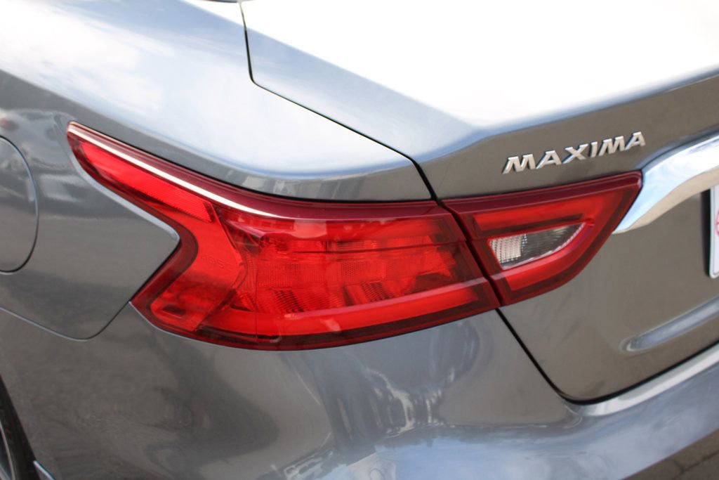 Used 2016 Nissan Maxima 3.5 SV FWD image 10