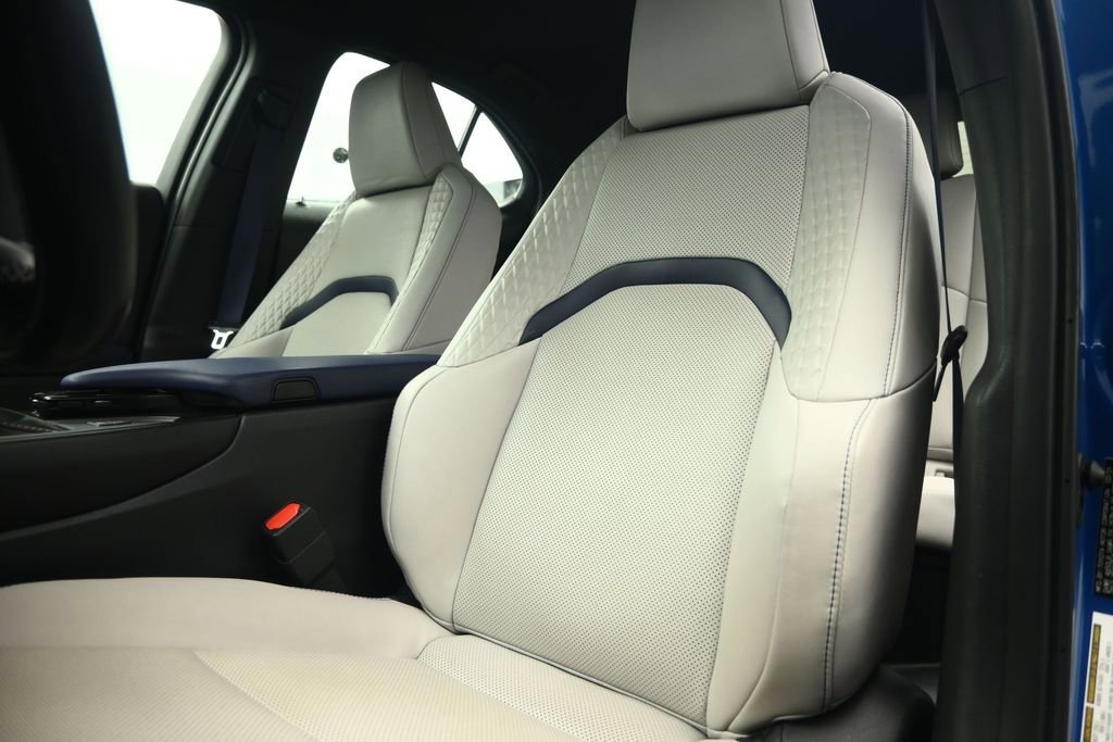 Used 2021 Lexus UX 250h w/ Premium Package AWD/4WD image 54