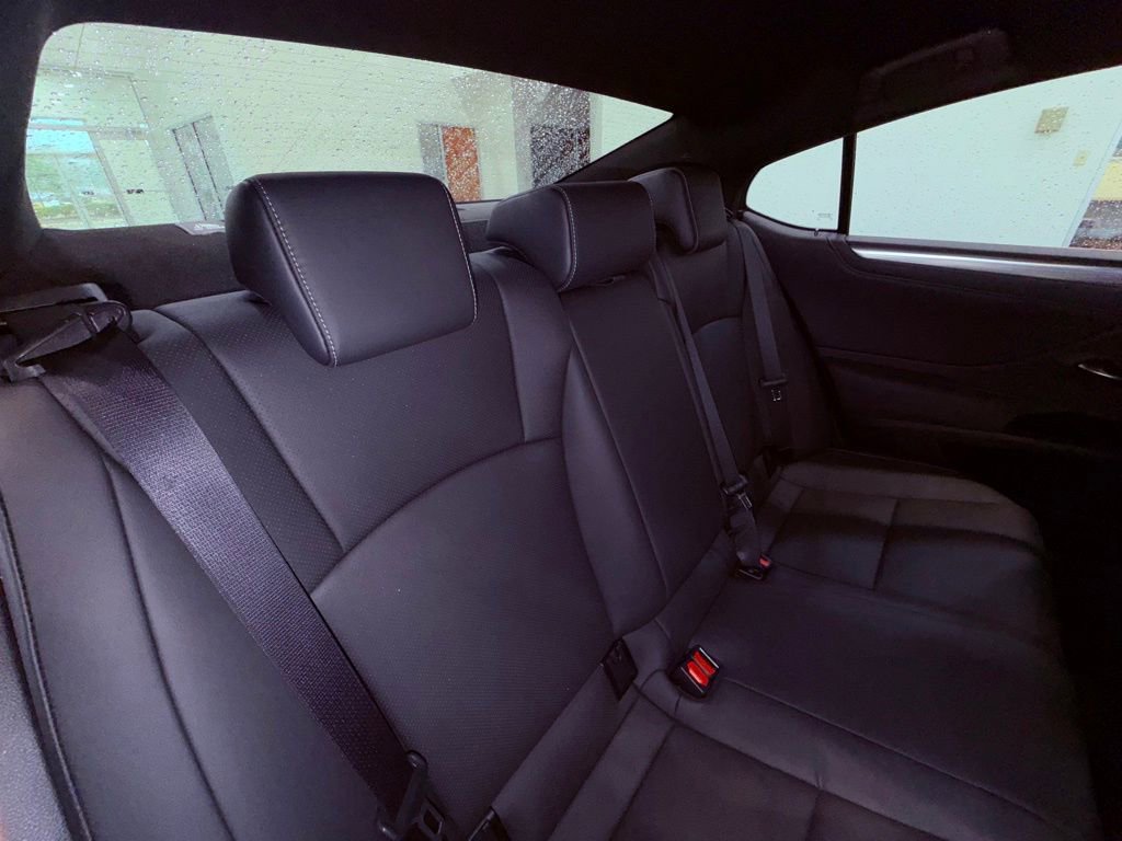 Used 2024 Lexus ES 350 F Sport image 17