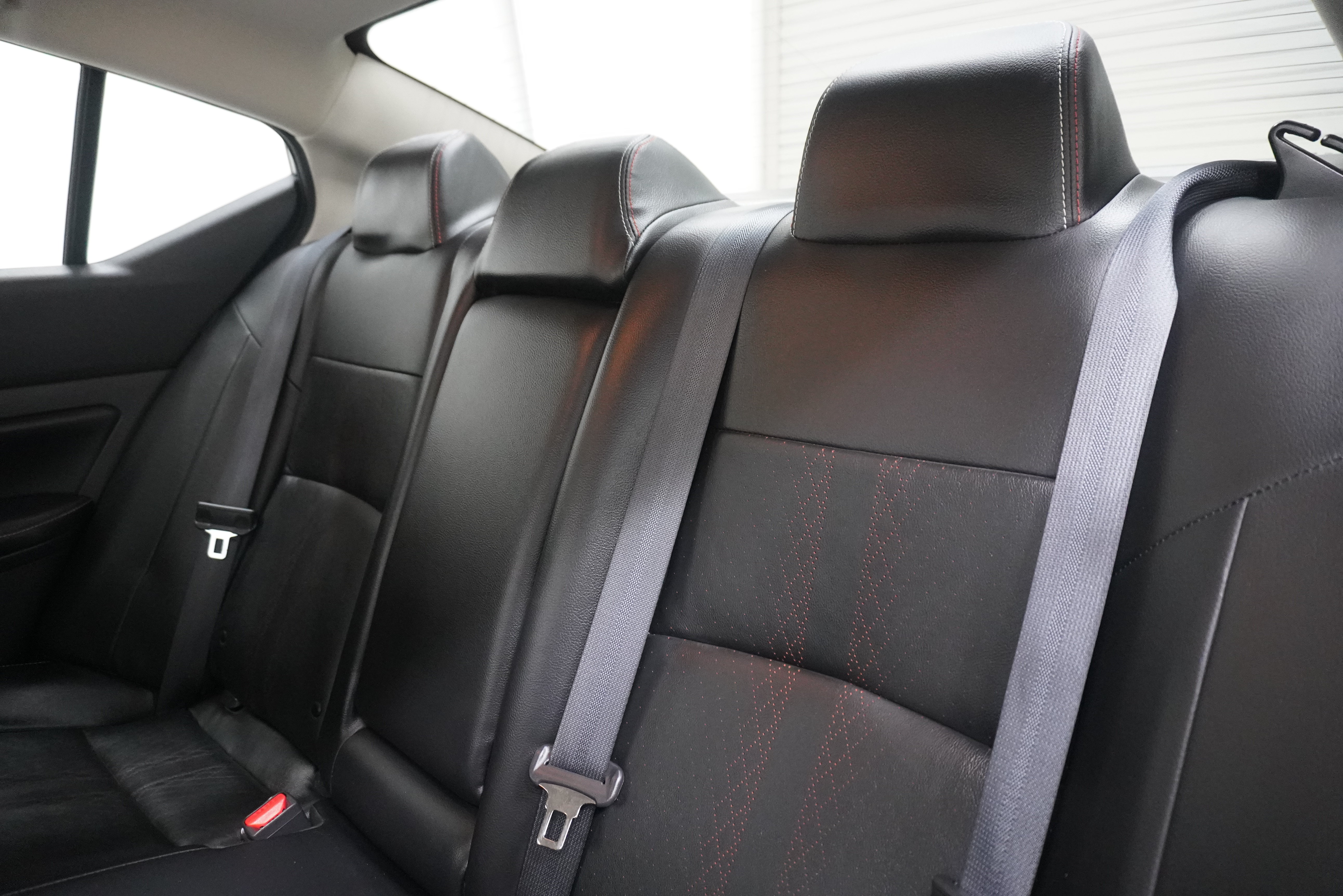 Used 2023 Nissan Altima 2.5 SR w/ SR Premium Package FWD image 13