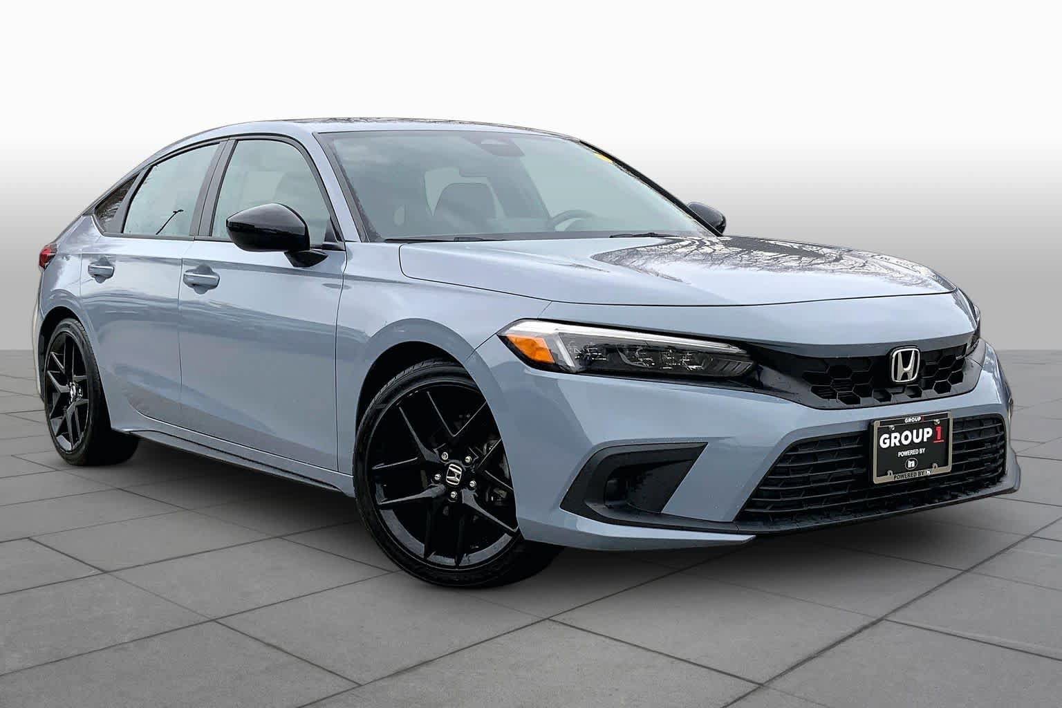 Used 2023 Honda Civic Sport image 3
