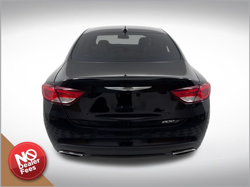 Used 2015 Chrysler 200 S w/ Navigation & Sound Group I FWD image 5
