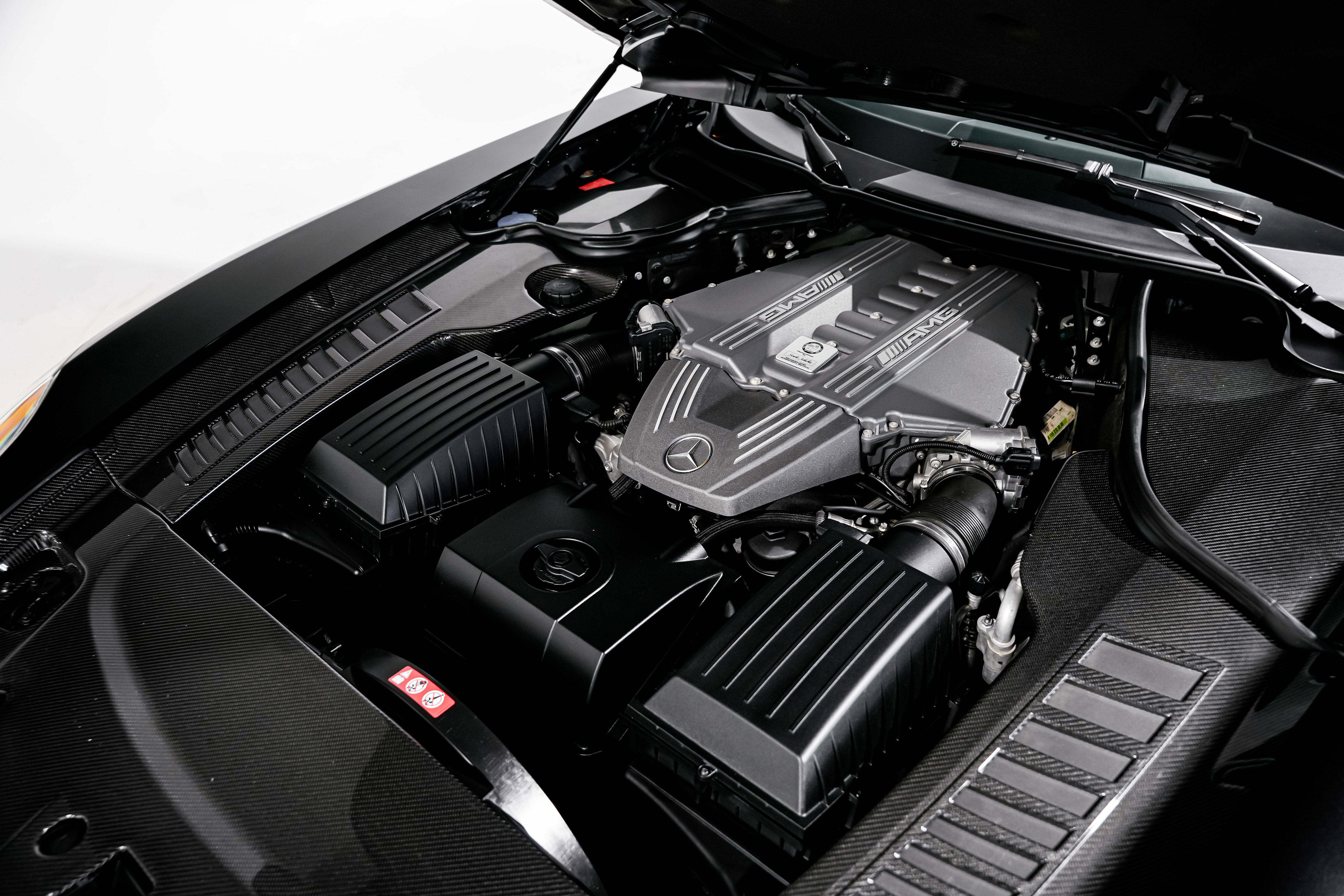 Used 2012 Mercedes-Benz SLS AMG Roadster image 38