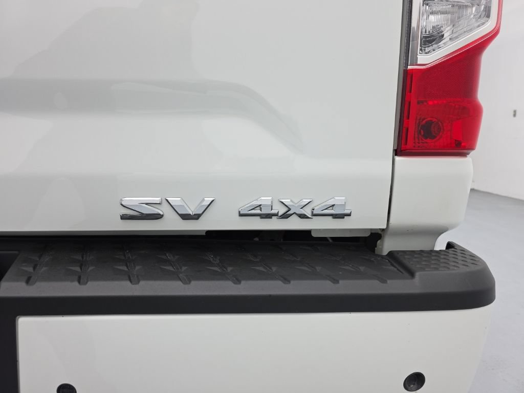 Used 2021 Nissan Titan SV w/ SV Convenience Package AWD/4WD image 54