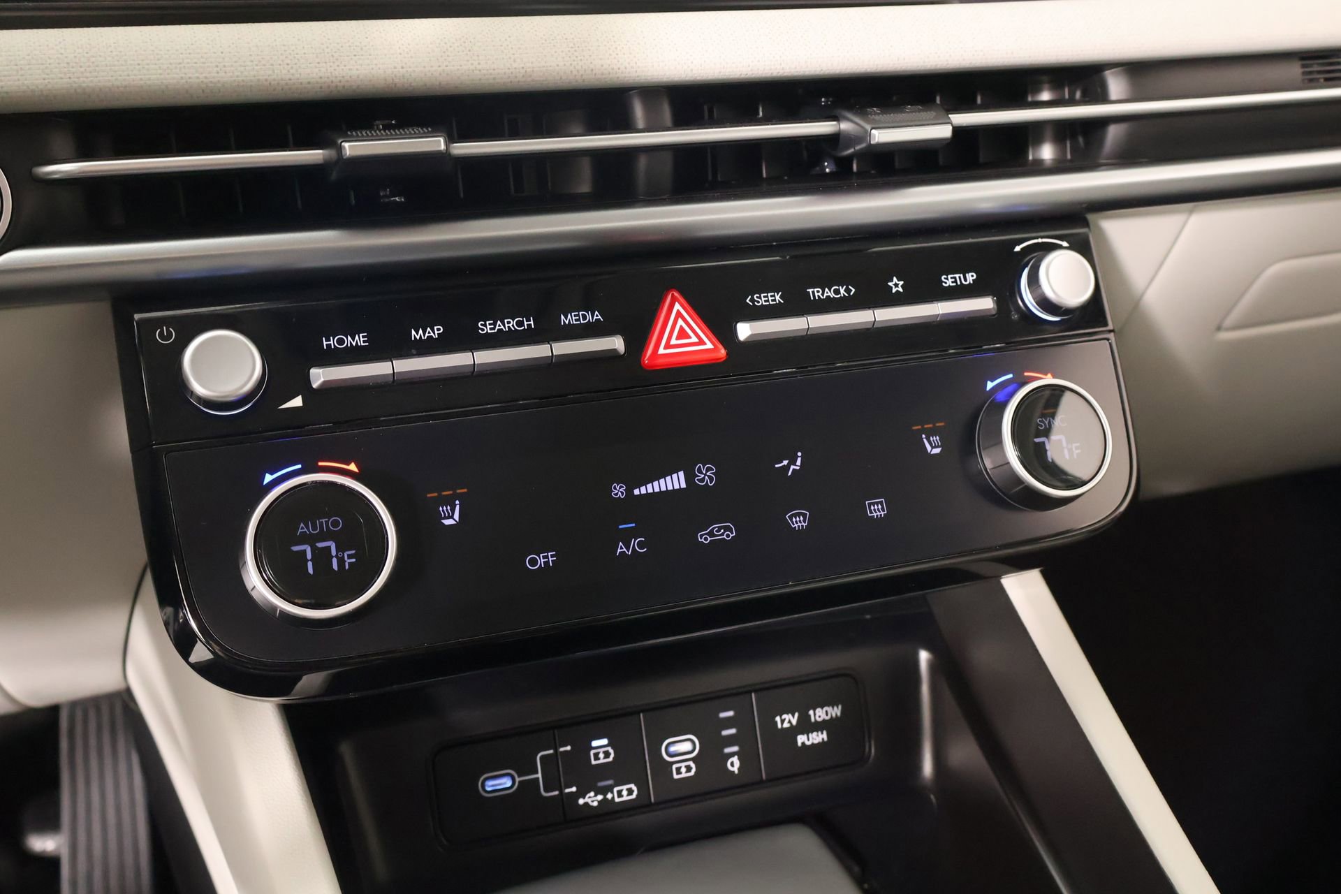 Certified 2026 Hyundai Tucson SEL image 8