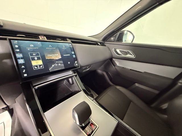 Certified 2025 Land Rover Range Rover Velar S AWD/4WD image 26