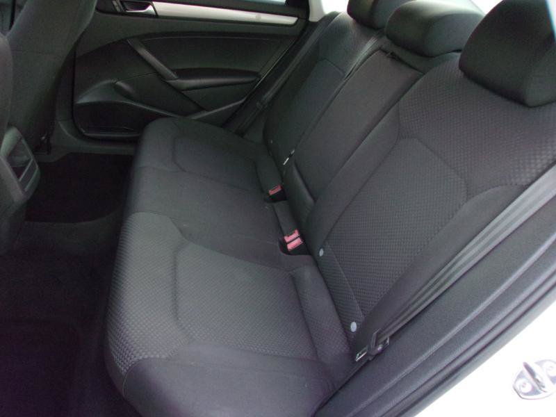Used 2014 Volkswagen Passat 1.8T S FWD image 19