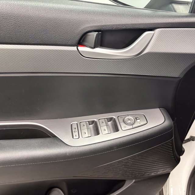 Used 2025 Hyundai Palisade SEL AWD/4WD image 14