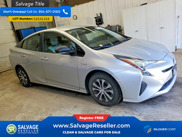 Used 2017 Toyota Prius Three FWD image 5