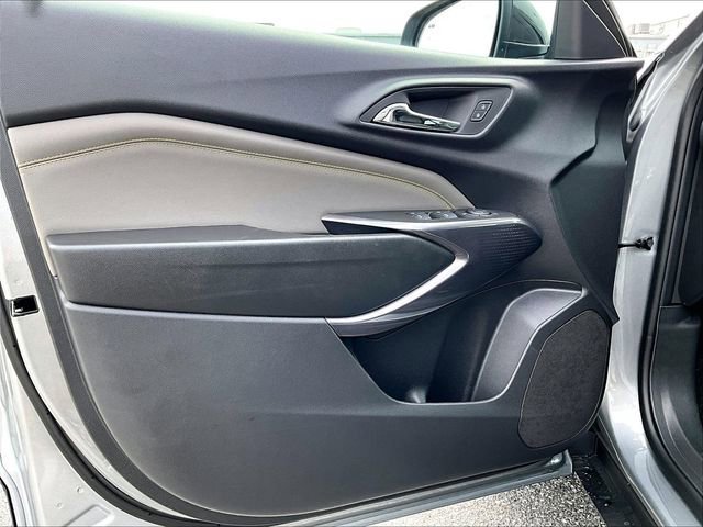 New 2026 Chevrolet Trax ACTIV w/ Driver Confidence Package FWD image 25