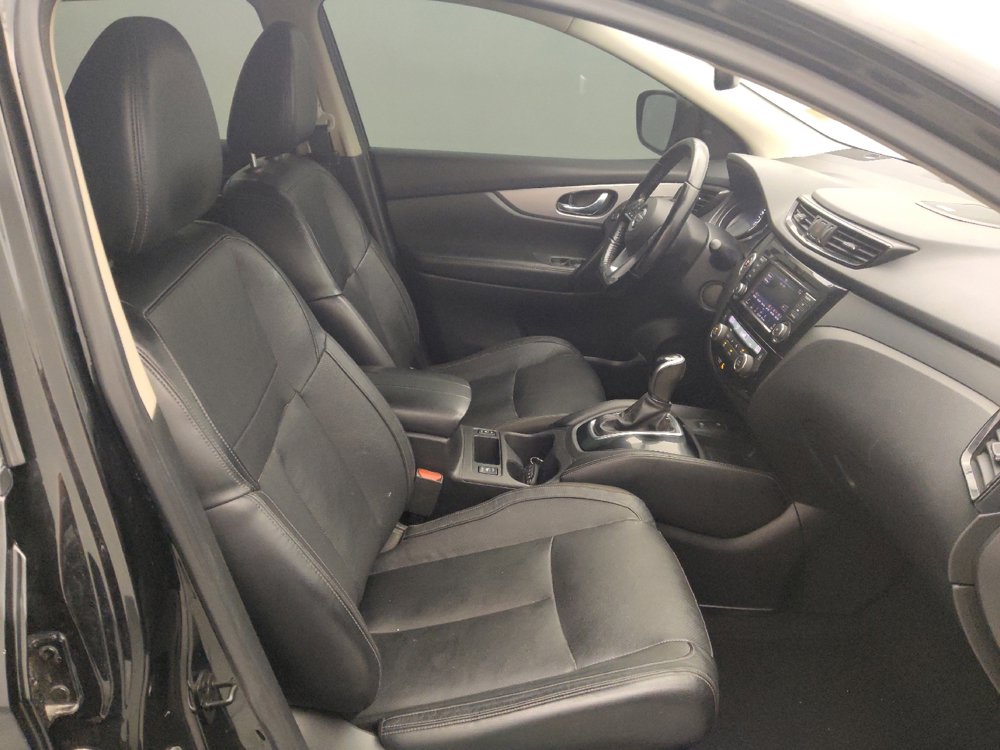 Used 2020 Nissan Rogue Sport SL w/ Premium Package FWD image 21