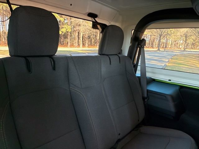Used 2025 Jeep Wrangler Sport image 23