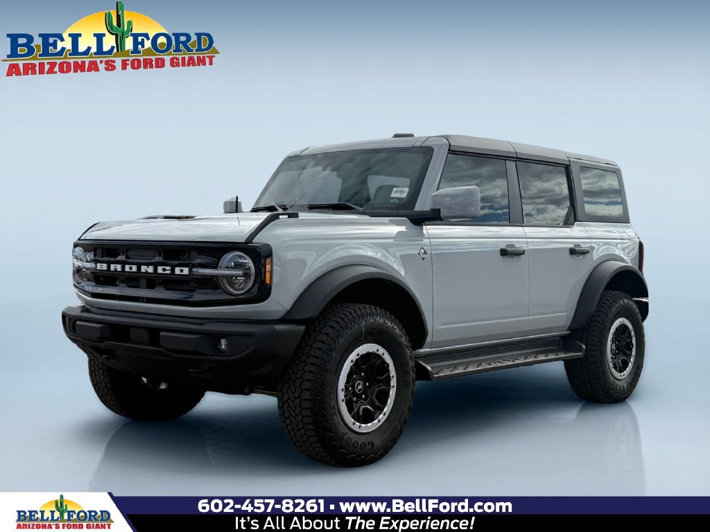 New 2026 Ford Bronco Outer Banks w/ Sasquatch Package