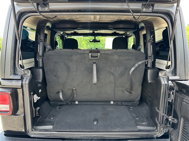 Used 2019 Jeep Wrangler Sport image 27
